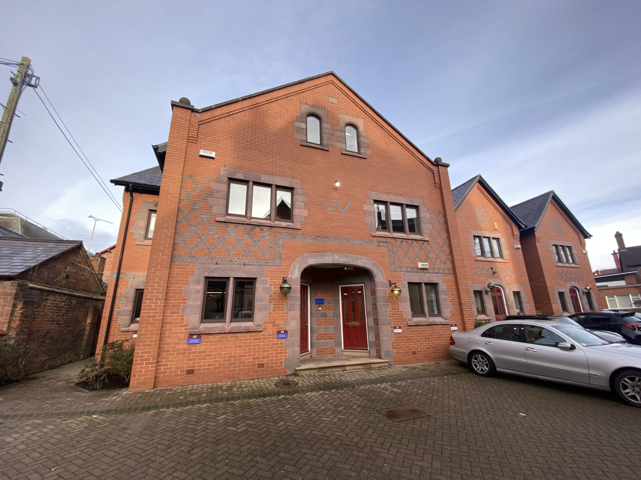 4 St John s Court First And Second Floors, Vicars Lane, Chester, Cheshire To Let