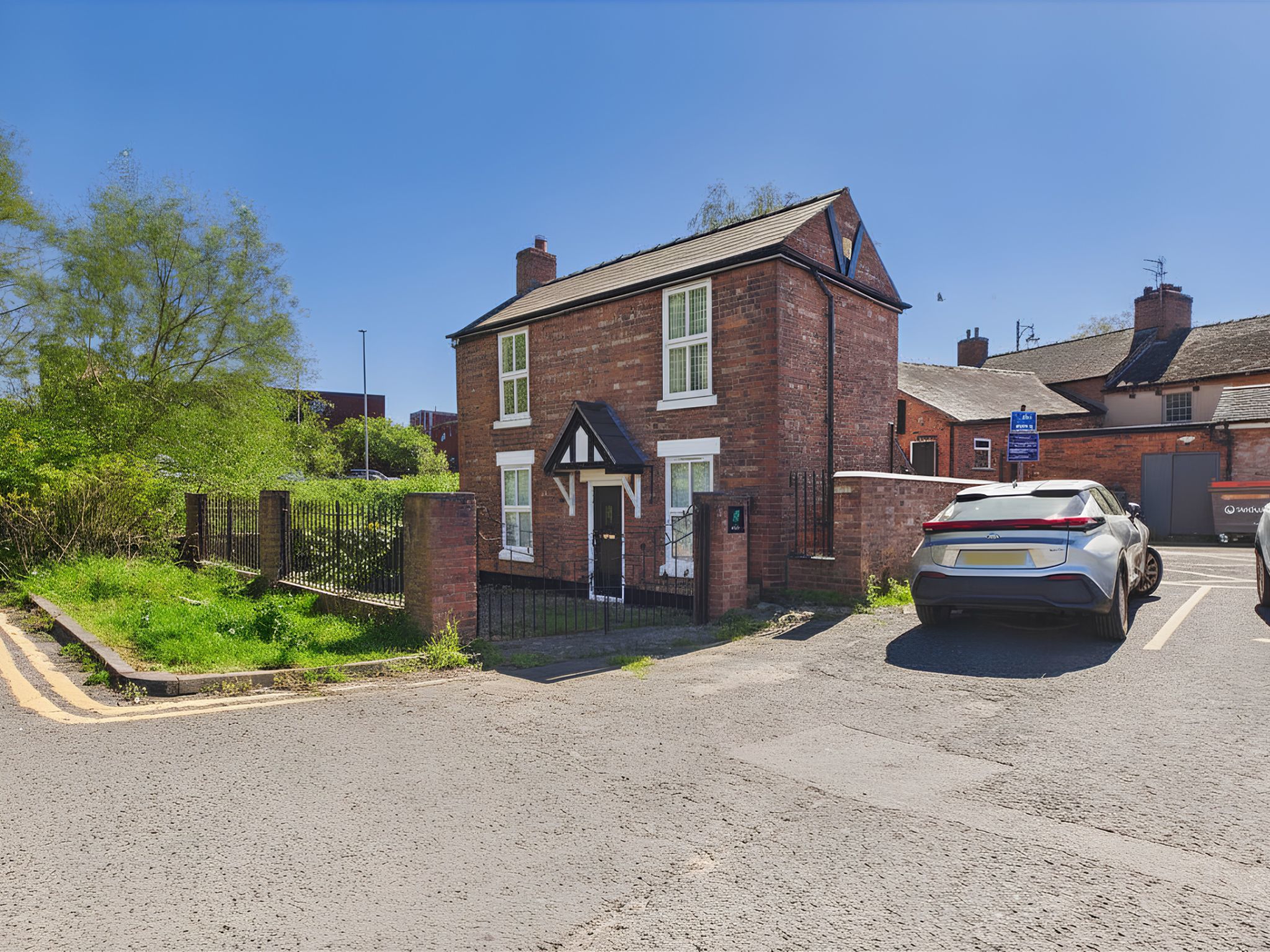 Riverside, 3 First Wood Street, Nantwich, Cheshire To Let / For Sale