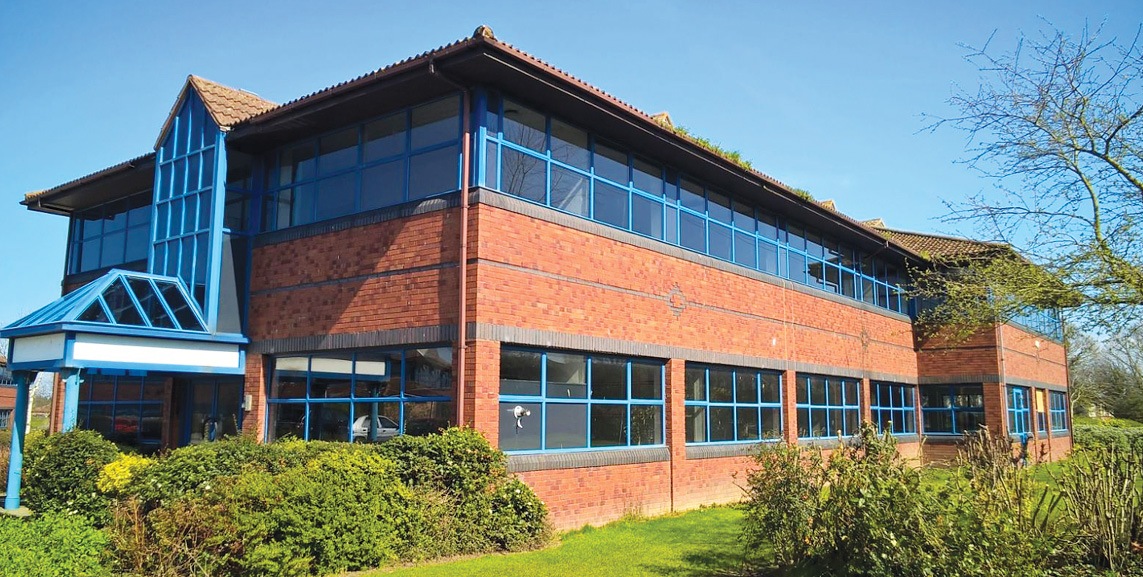 Duo of deals at St David’s Park - Legat Owen